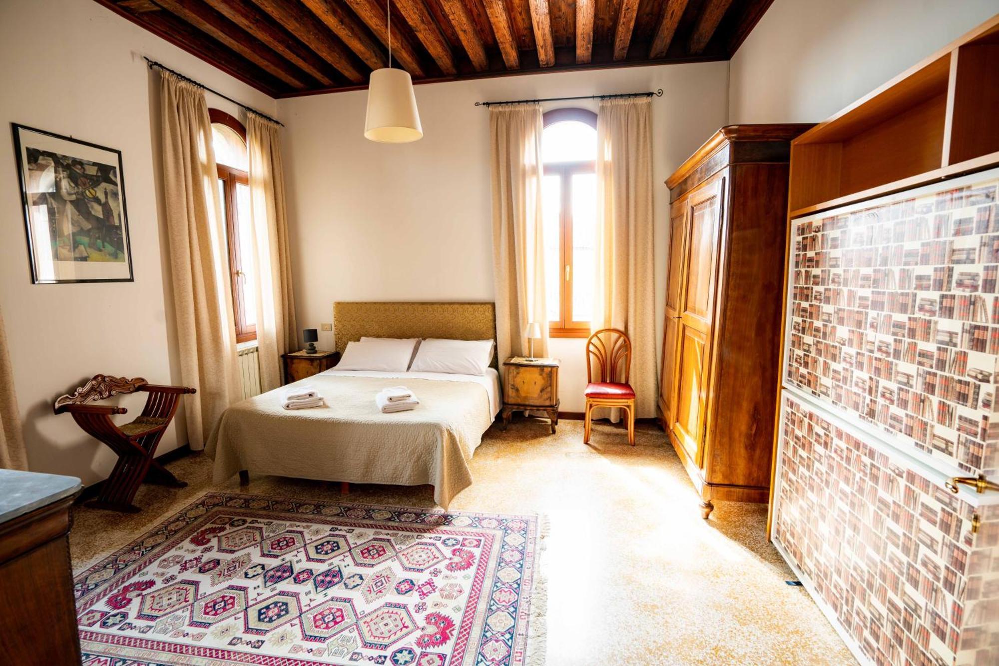 San Trovaso Apartamento Veneza Exterior foto