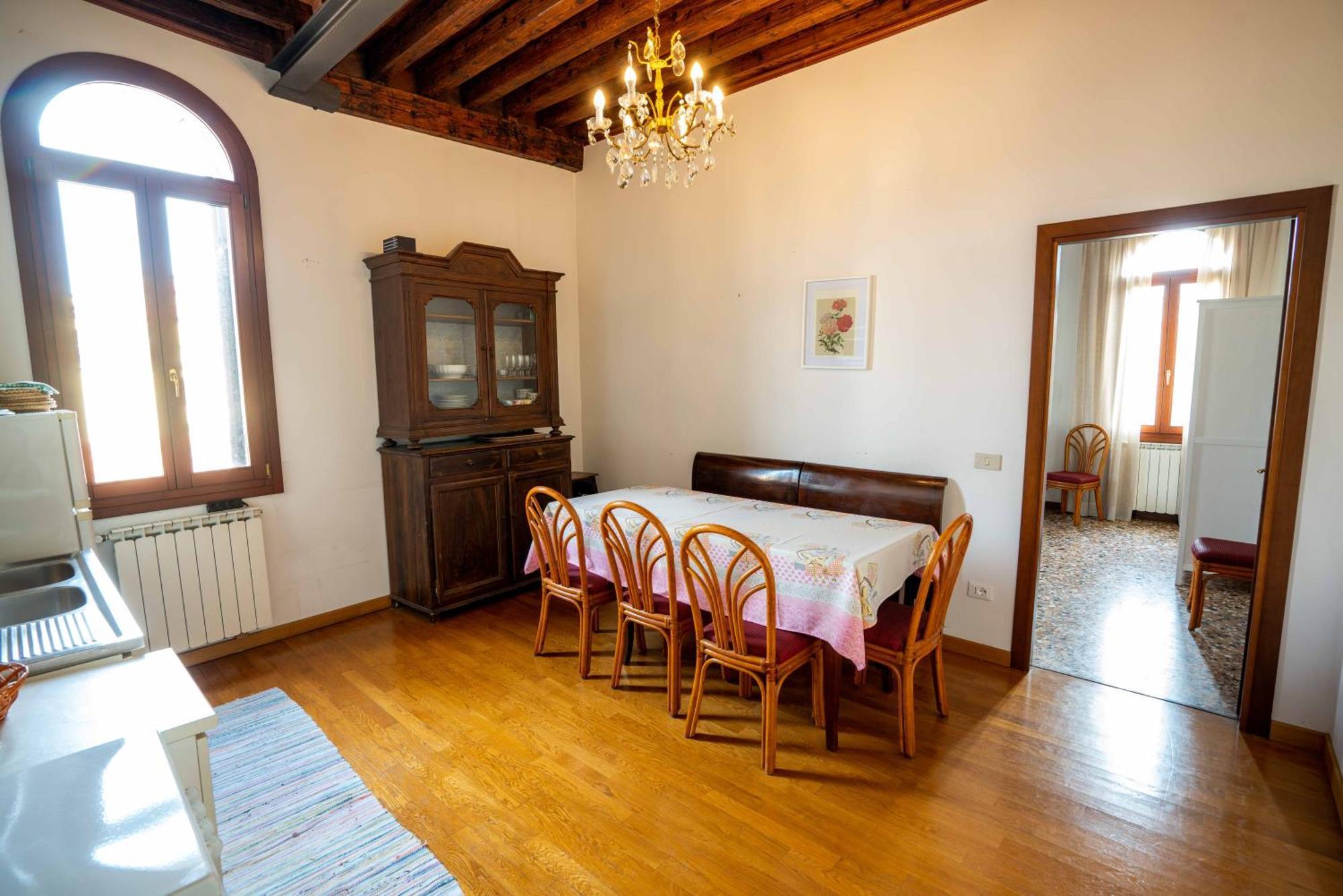 San Trovaso Apartamento Veneza Exterior foto