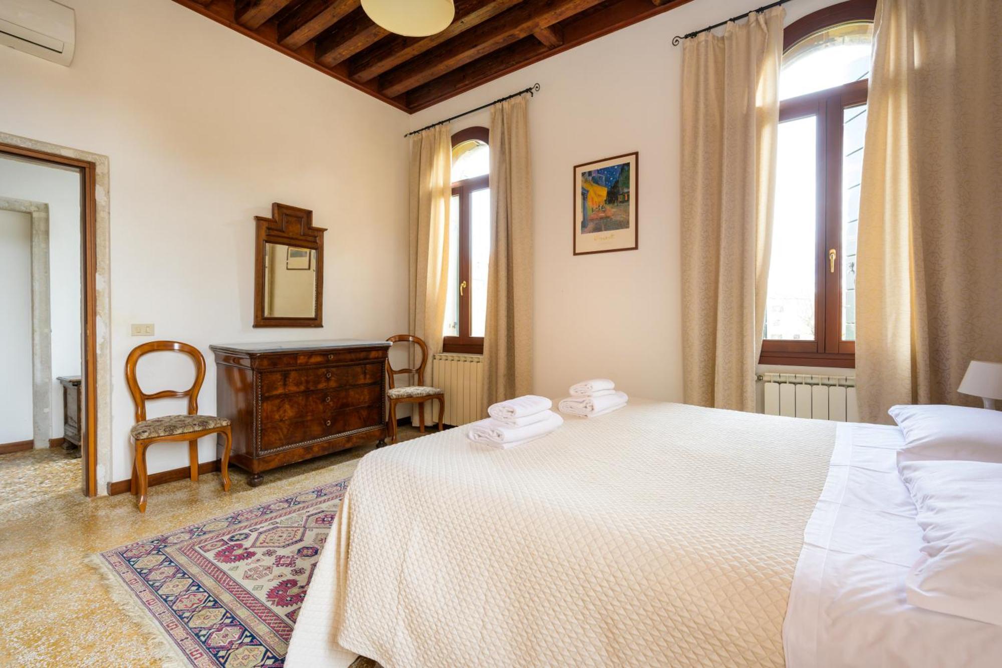 San Trovaso Apartamento Veneza Exterior foto