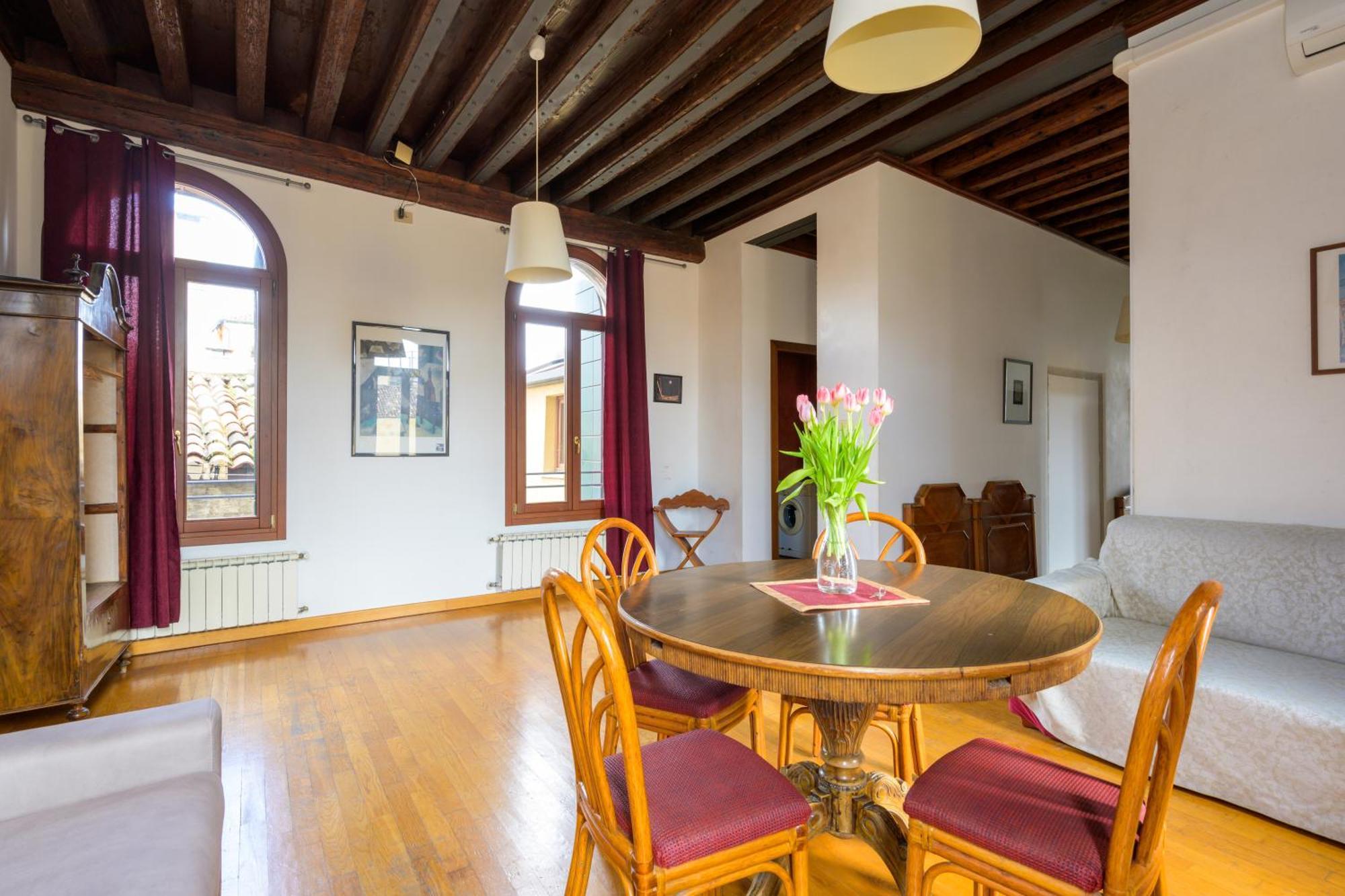 San Trovaso Apartamento Veneza Exterior foto